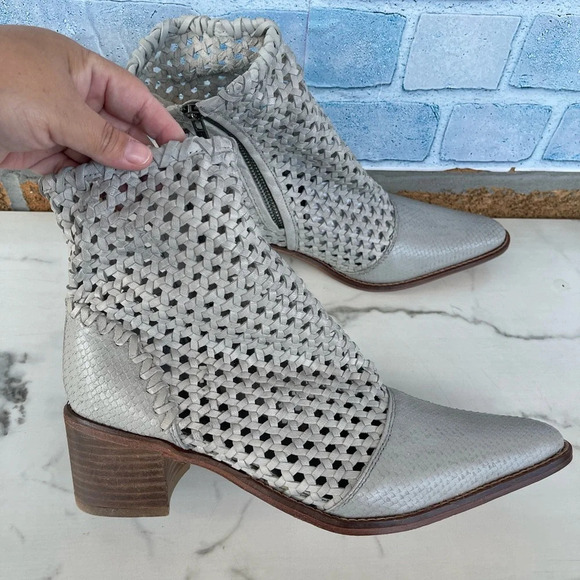 FREE PEOPLE  IN THE LOOP WOVEN BOOTS SIZE 41/ 10.5 - Picture 5 of 12